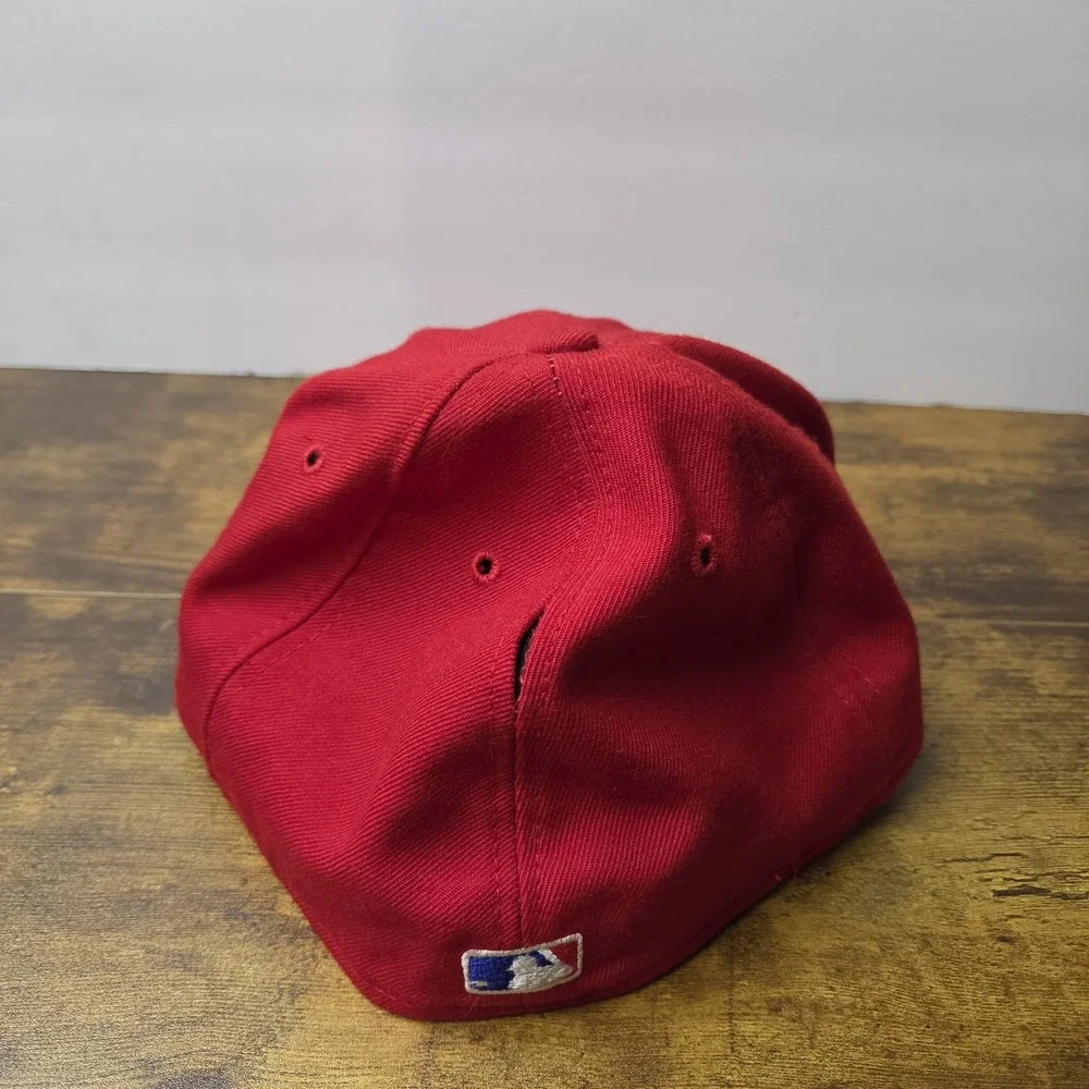 Vintage Cincinnati Reds New Era 59FIFTY Fitted Hat 100% Wool Size 7 1/2 Red USA